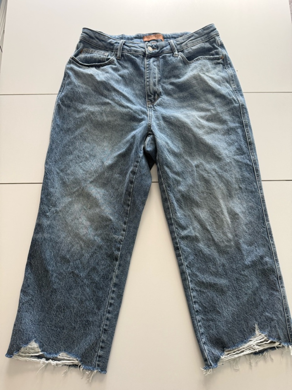 Judy Blue Rigid Magic Wide Crop Jeans